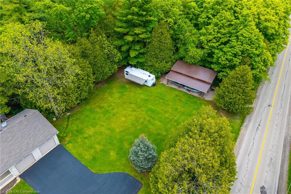 1323 8th Concession Road W Property Photo 3