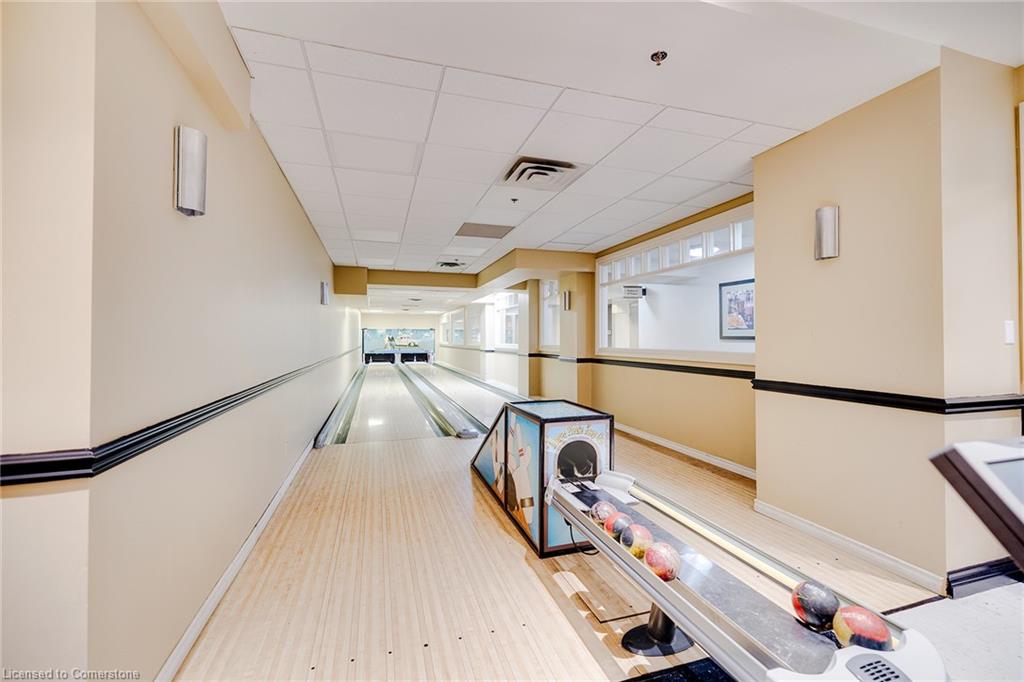 206-810 Scollard Court Property Photo 24