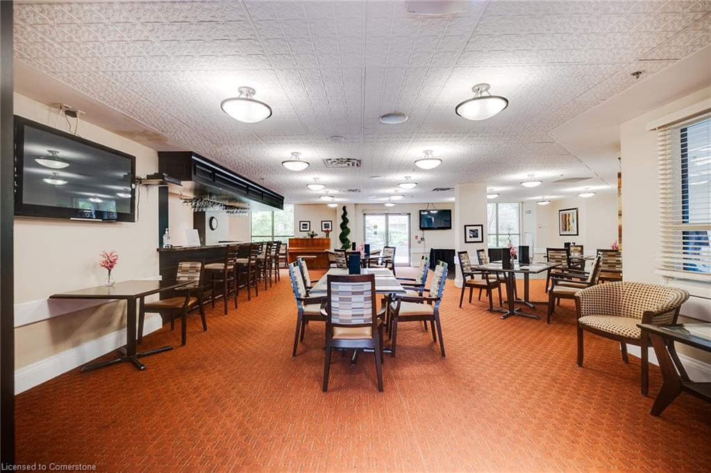 206-810 Scollard Court Property Photo 29