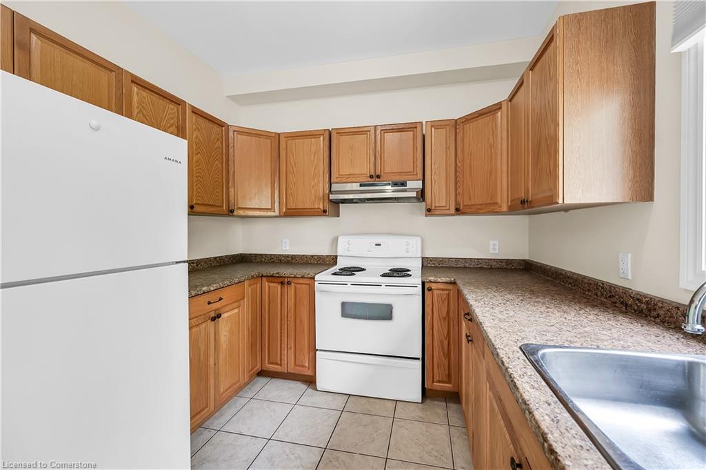 27a Walnut Street Property Photo 11