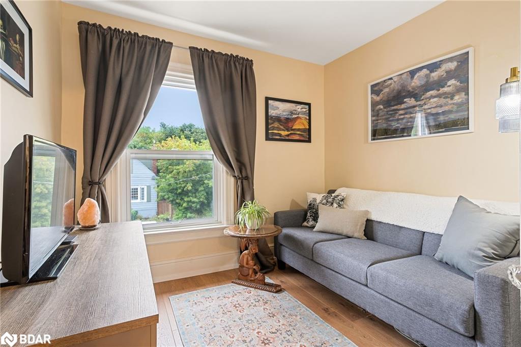 25 William Street Property Photo 27