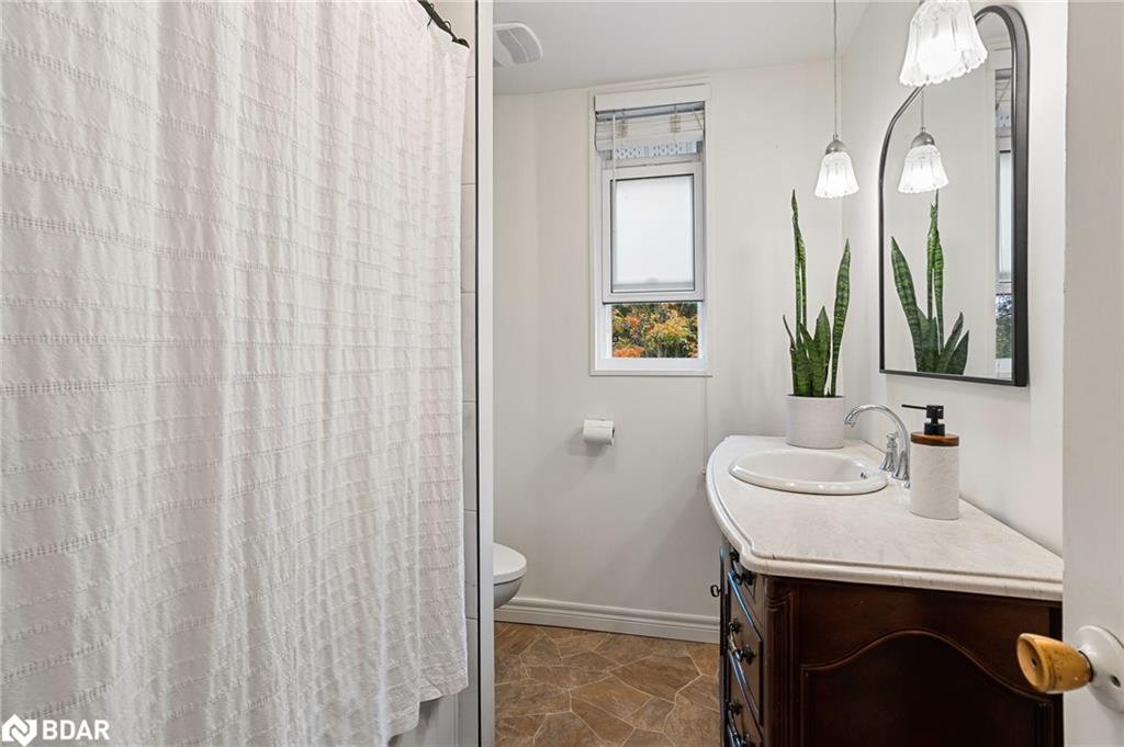 25 William Street Property Photo 29