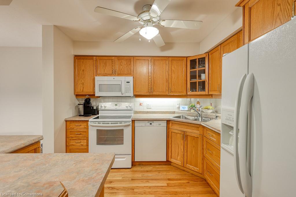 7-20 Forrest Avenue W Property Photo 11