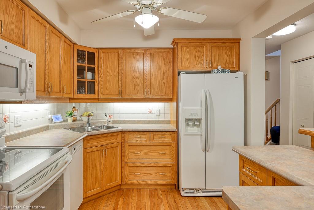 7-20 Forrest Avenue W Property Photo 12