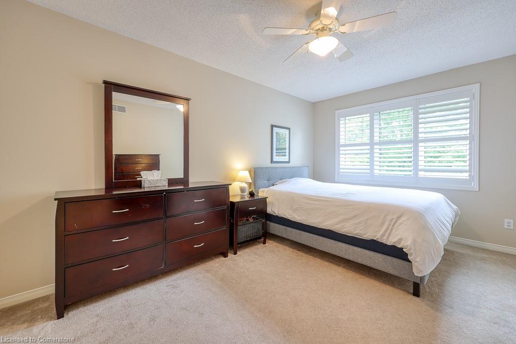 7-20 Forrest Avenue W Property Photo 20