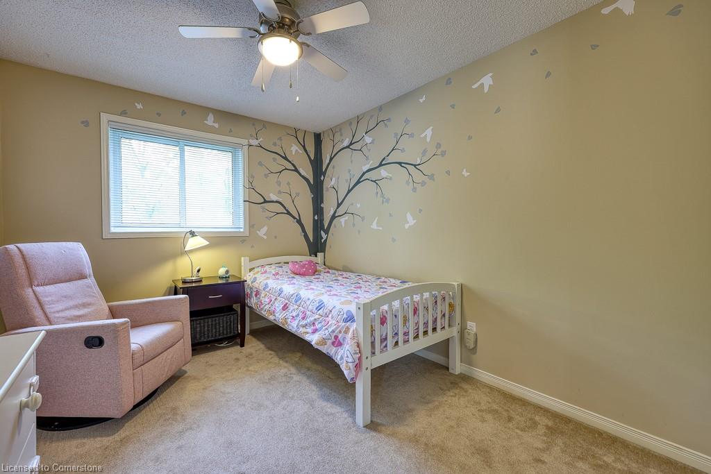 7-20 Forrest Avenue W Property Photo 27