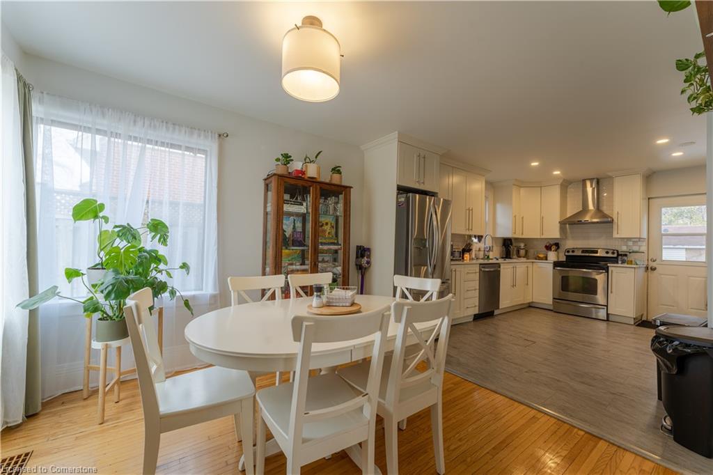 374 Weber Street E Property Photo 1