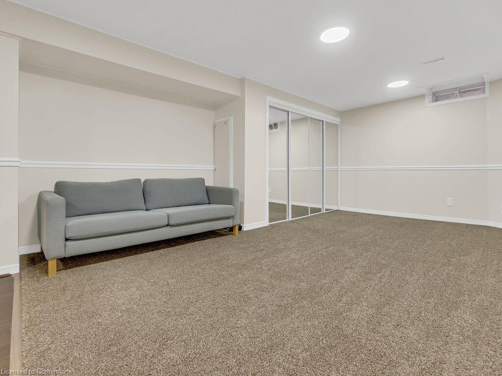 16 Fairgreen Close Property Photo 26