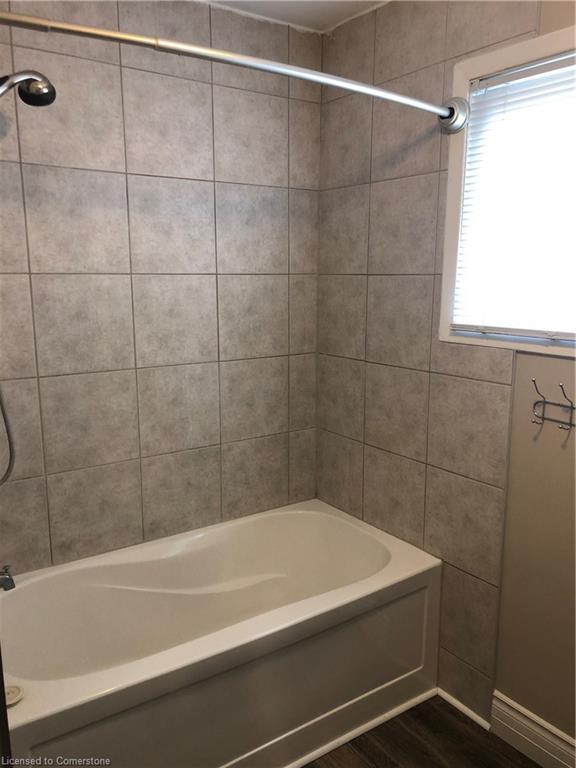 10 Harris Street Property Photo 27
