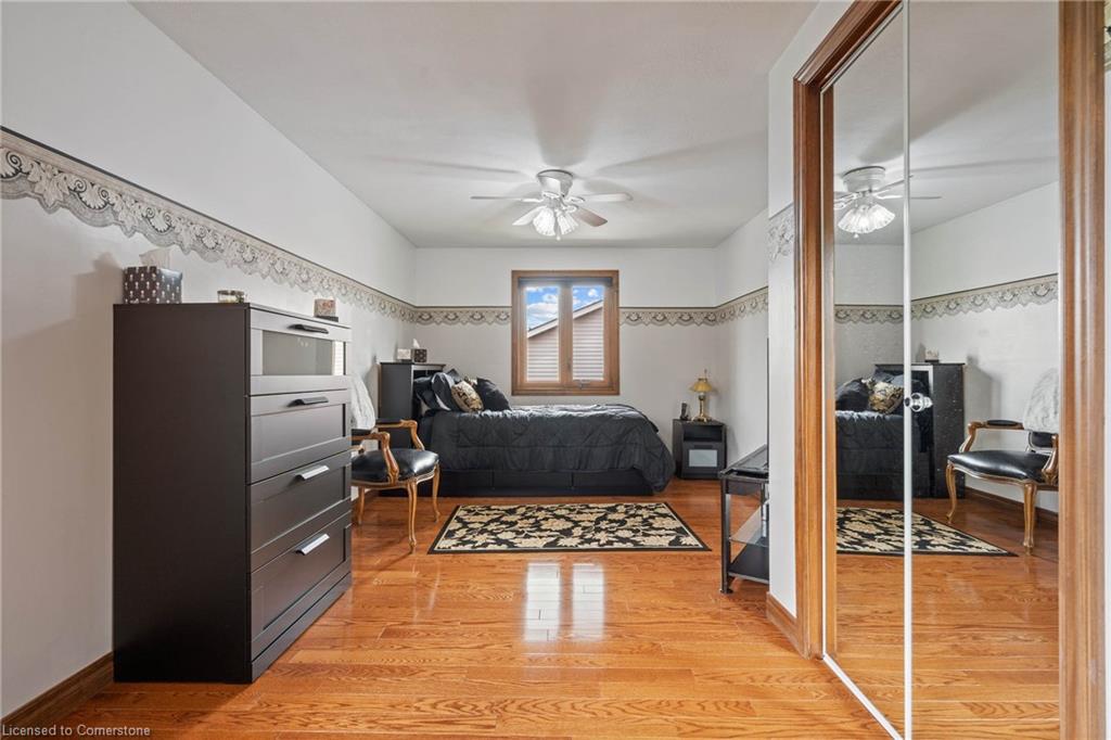 189 Charterhouse Crescent Property Photo 31