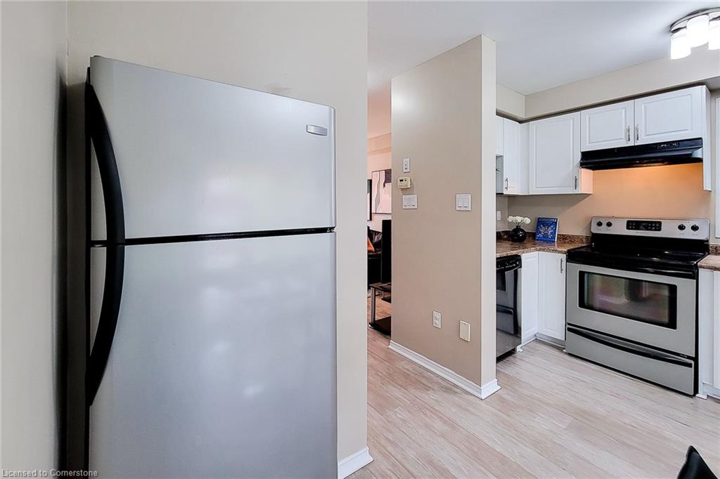 55 Cleghorn Drive Property Photo 16