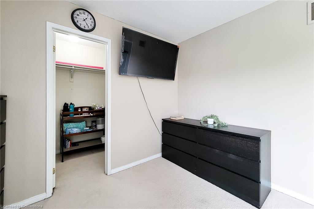 55 Cleghorn Drive Property Photo 31