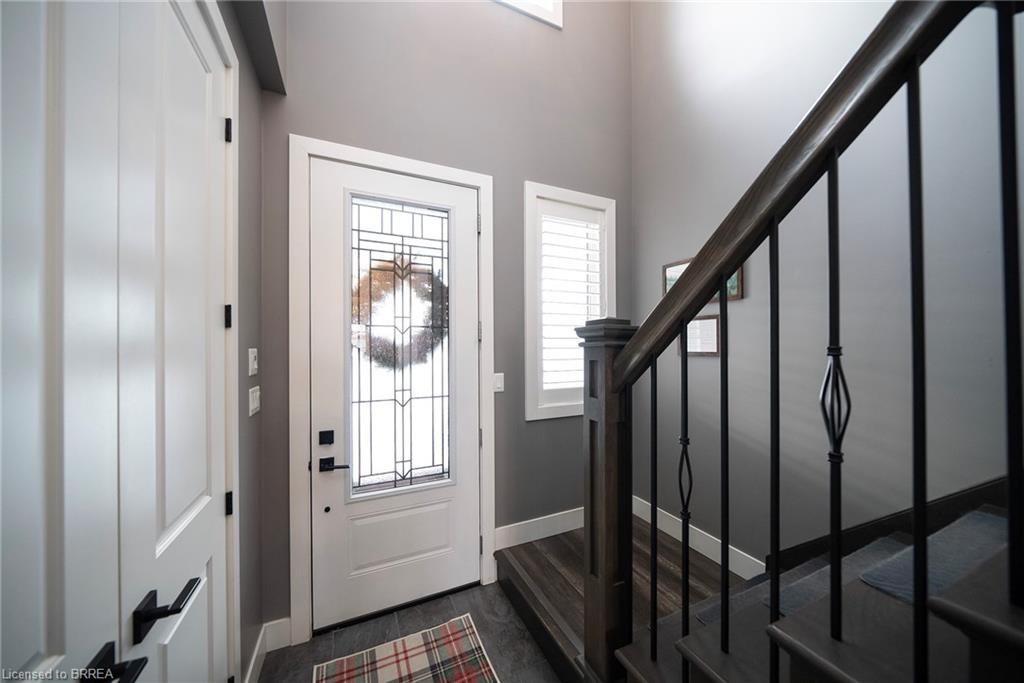 166 King Street Property Photo 3