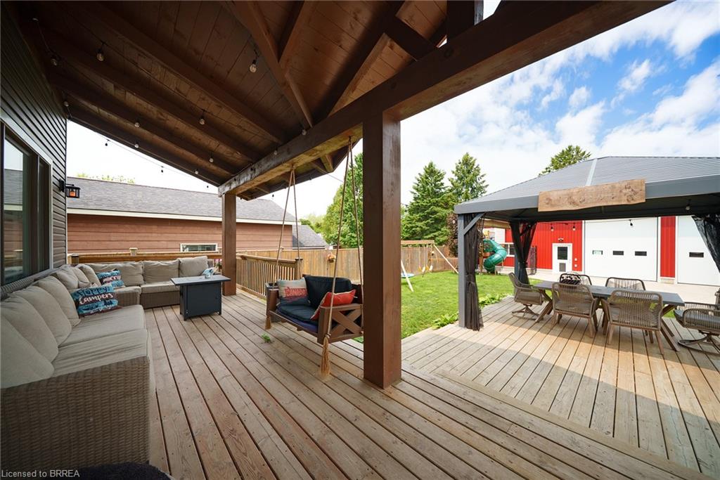 166 King Street Property Photo 30
