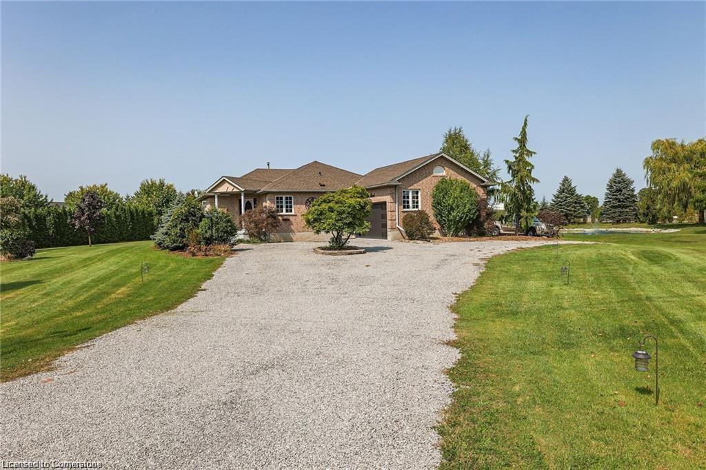 975 Foss Road Property Photo 2