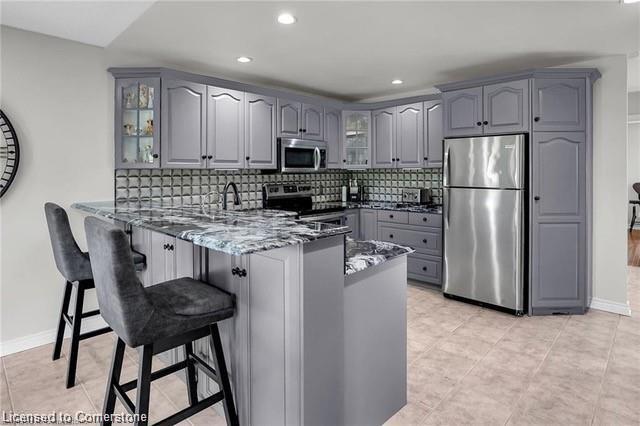 975 Foss Road Property Photo 12