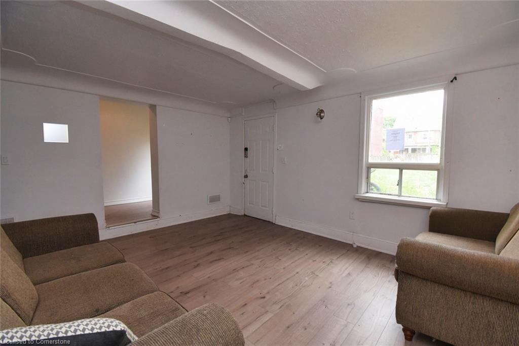 5 Nightingale Street Property Photo 10