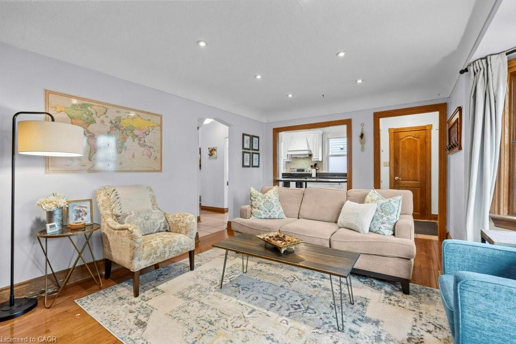 384 Thayer Avenue Property Photo 7
