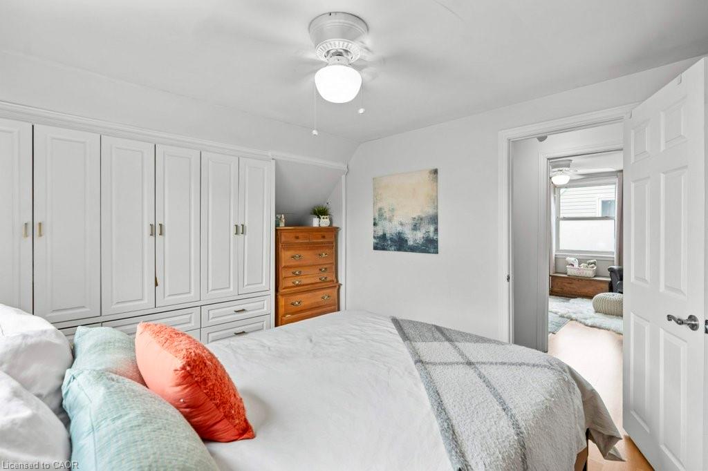 384 Thayer Avenue Property Photo 17