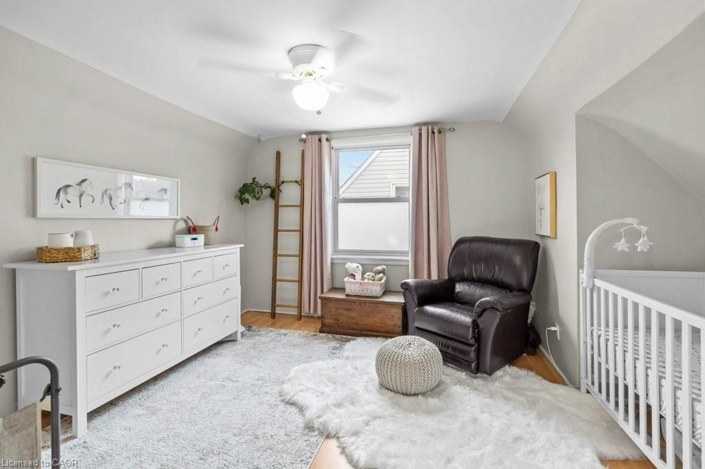 384 Thayer Avenue Property Photo 18