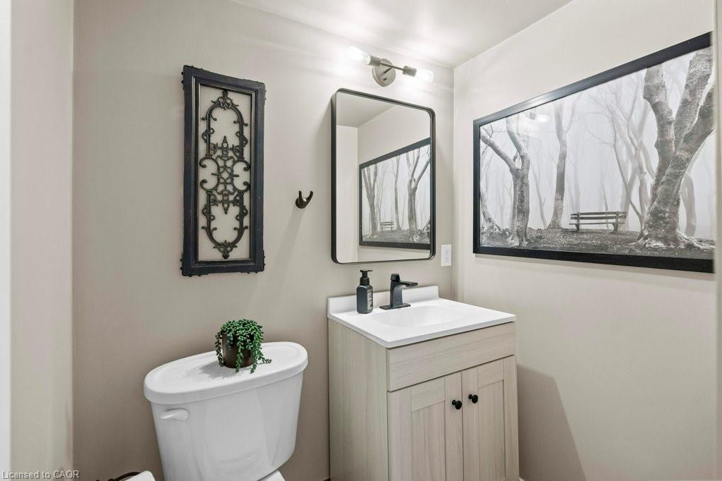 384 Thayer Avenue Property Photo 26