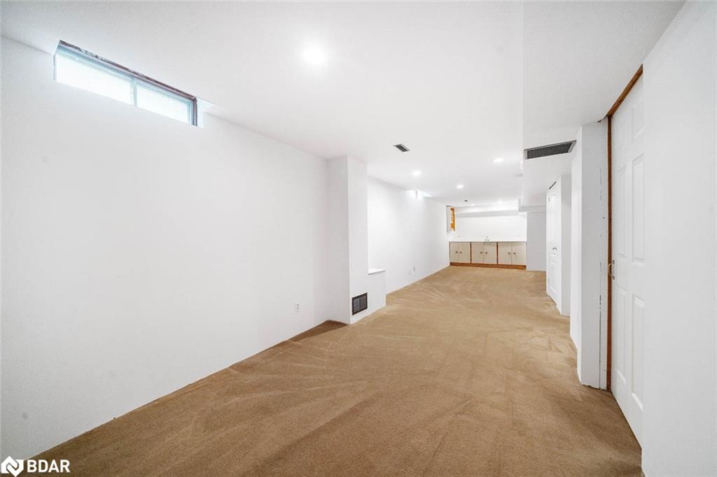 889 White Ash Drive Property Photo 27