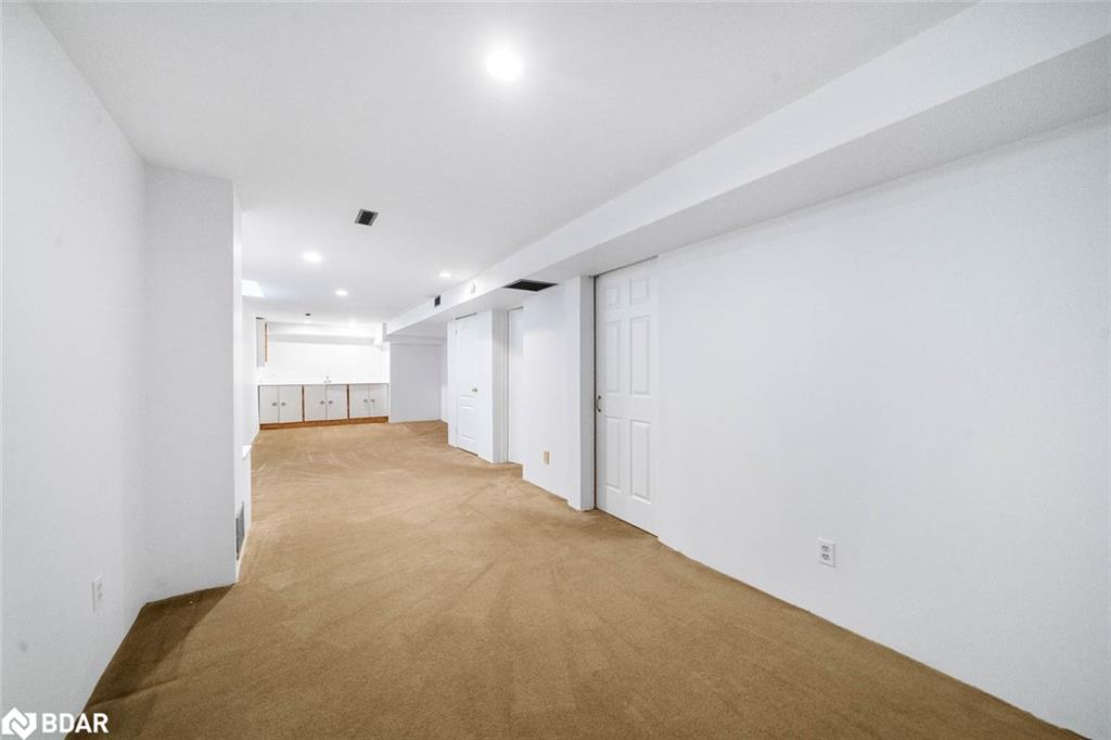 889 White Ash Drive Property Photo 28