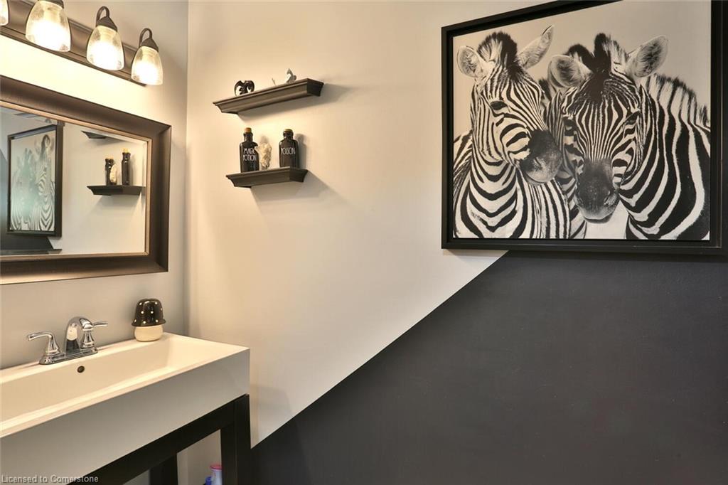 54-10 Holborn Court Property Photo 10