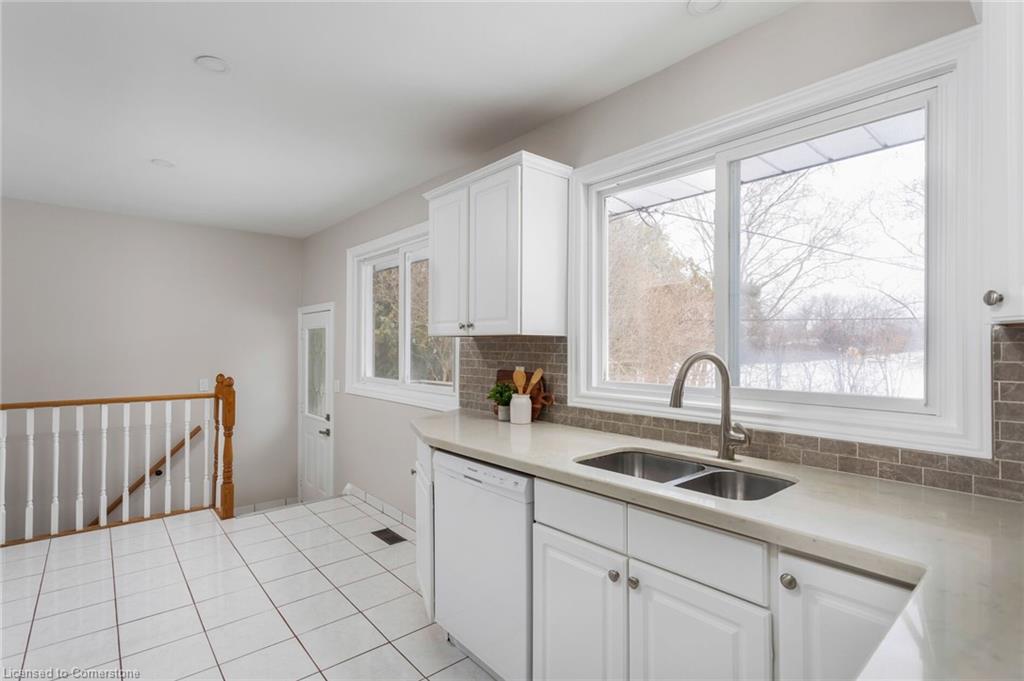1181 Newton Road Property Photo 7