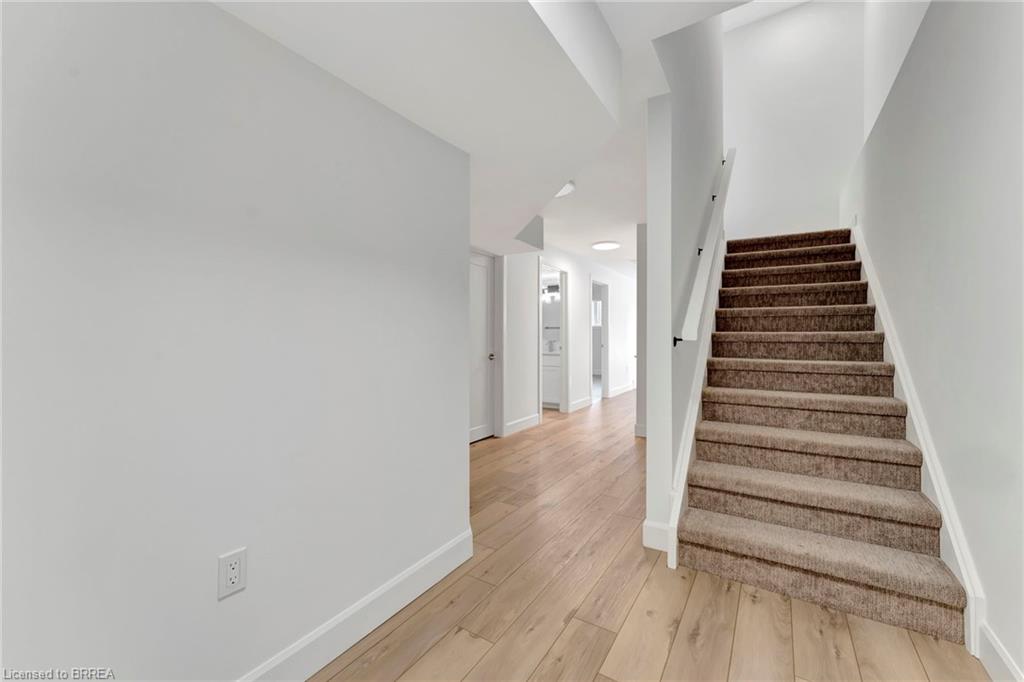 158a Concession Street W Property Photo 31