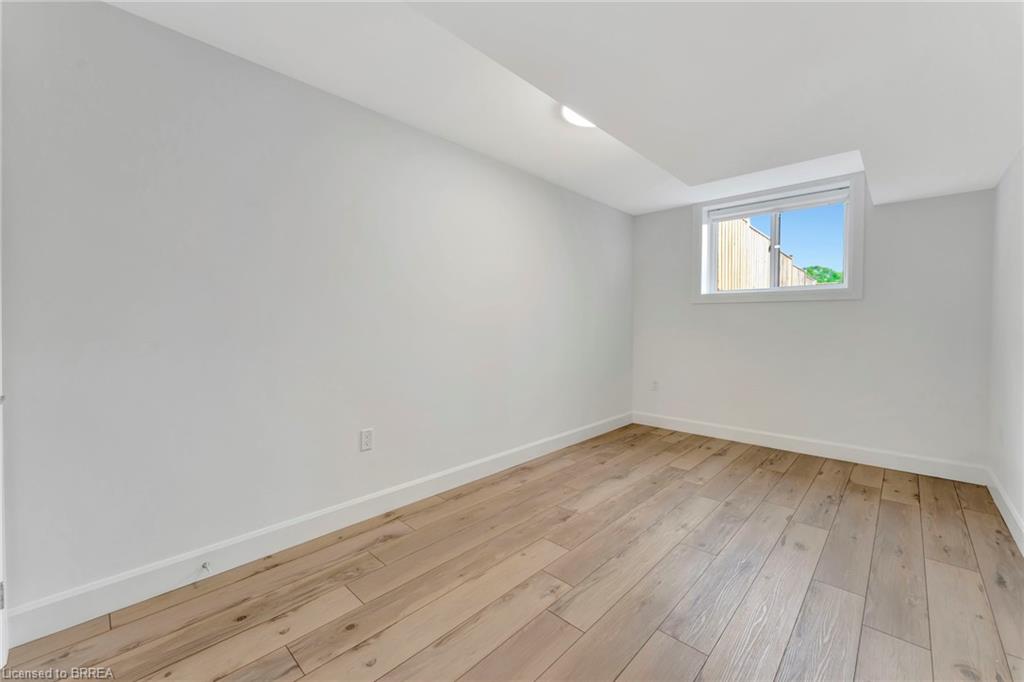 158a Concession Street W Property Photo 32