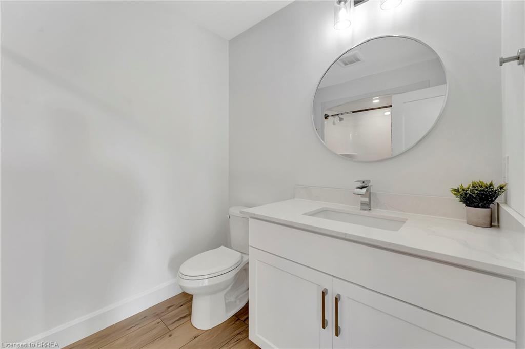 158a Concession Street W Property Photo 33