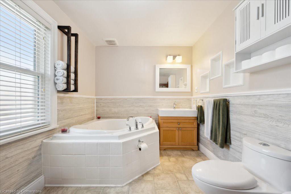 15 Jarvis Street Property Photo 10