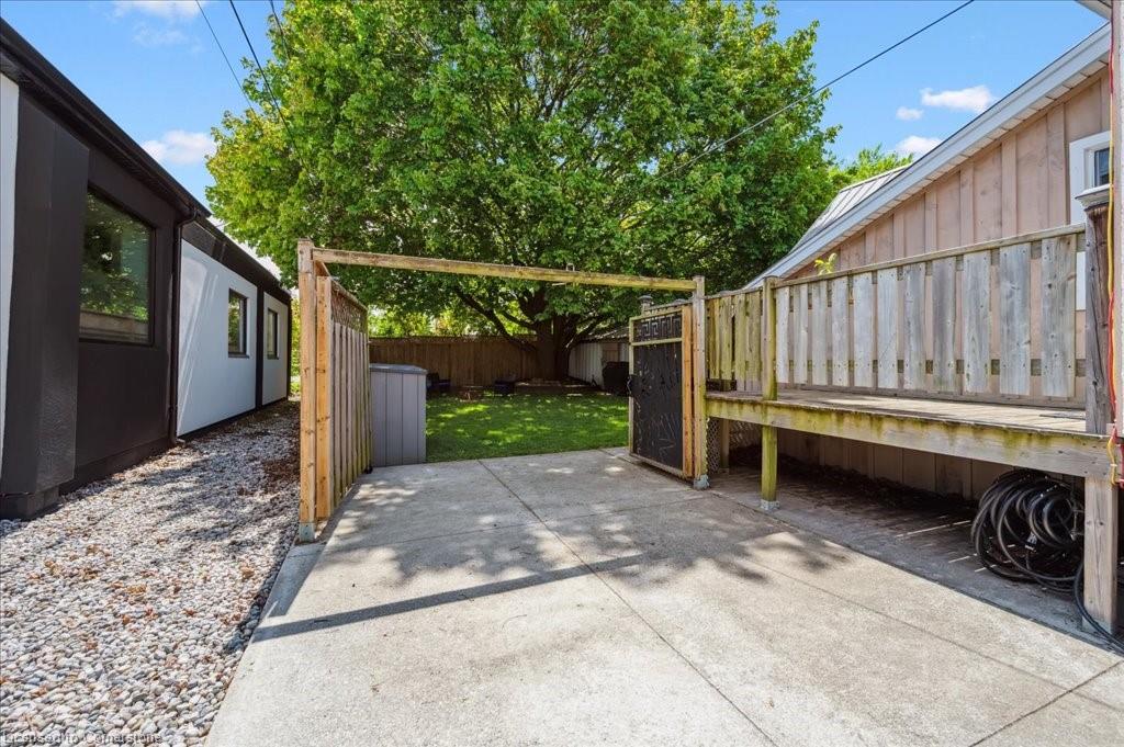 15 Jarvis Street Property Photo 18