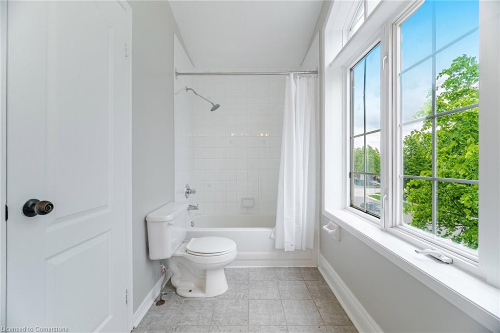2676 Castle Hill Crescent Property Photo 30