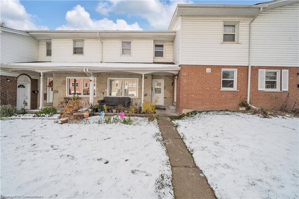 312 Westcourt Place Property Photo 1