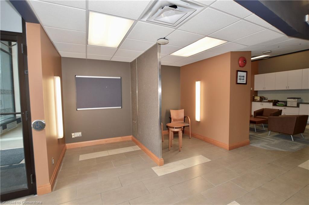 1 James Street S Property Photo 7