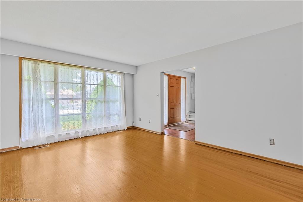 17 Ramsgate Drive Property Photo 6