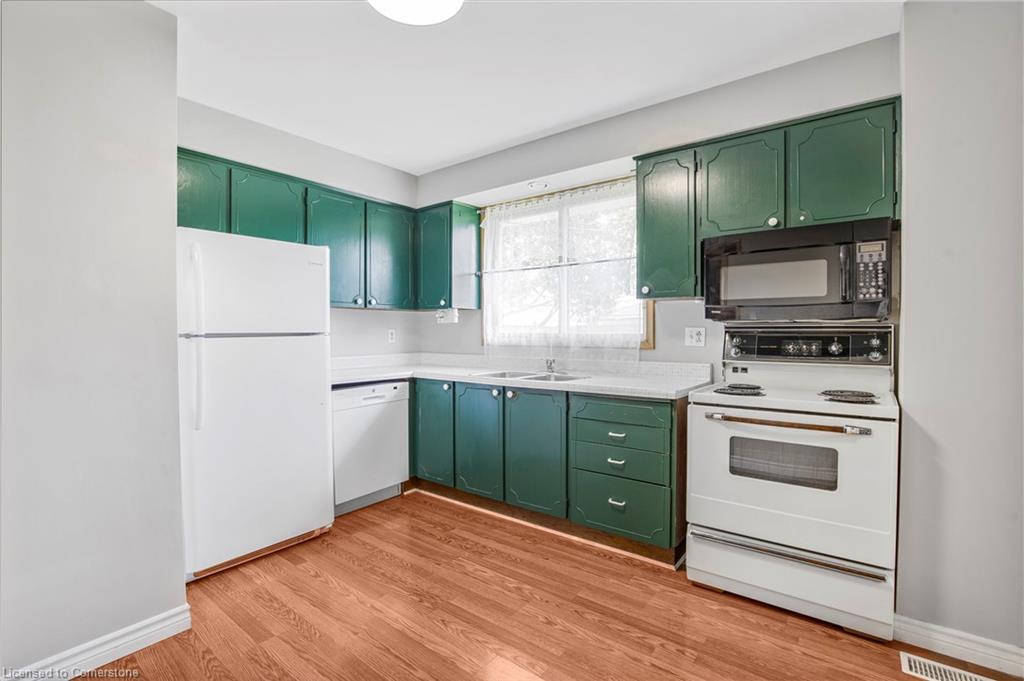 17 Ramsgate Drive Property Photo 11