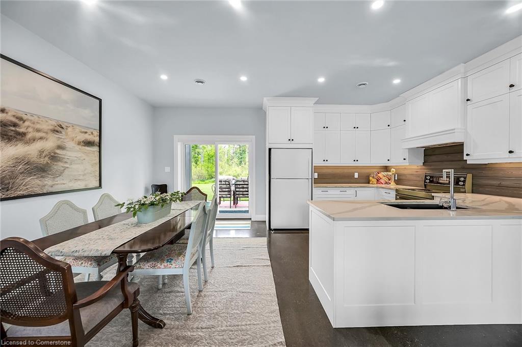 18 Siddall Road Property Photo 11