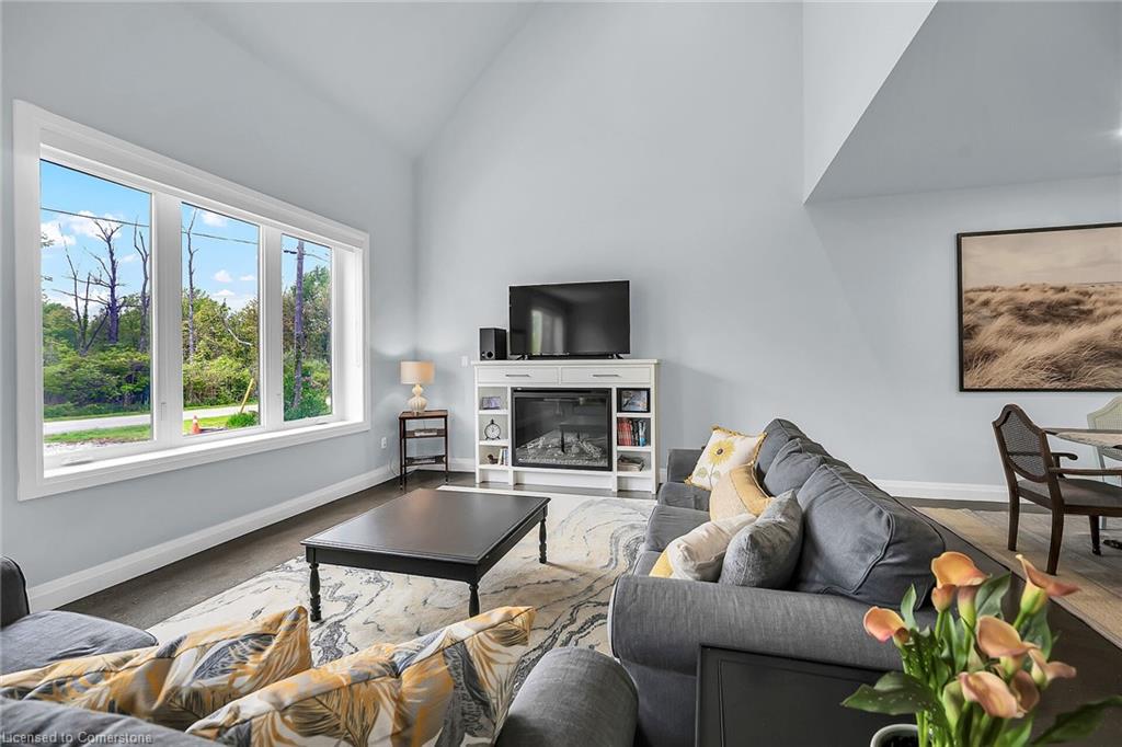 18 Siddall Road Property Photo 13