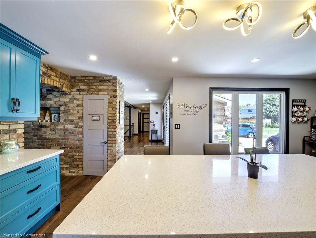 8 Westgate Circle Property Photo 10