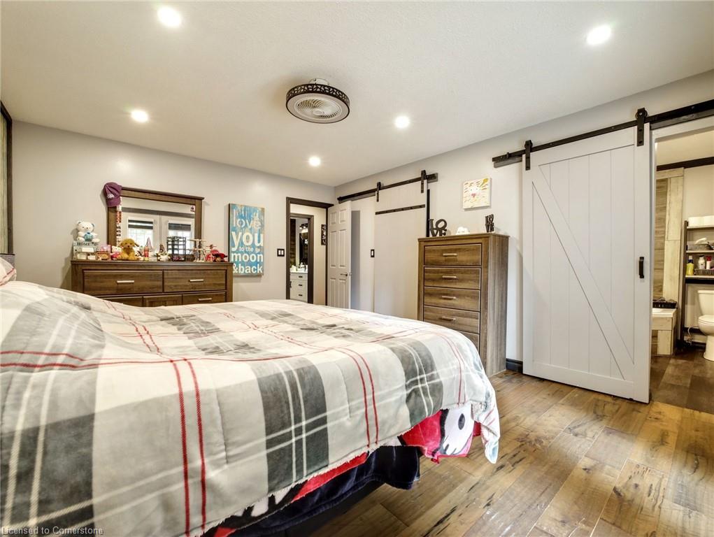 8 Westgate Circle Property Photo 16