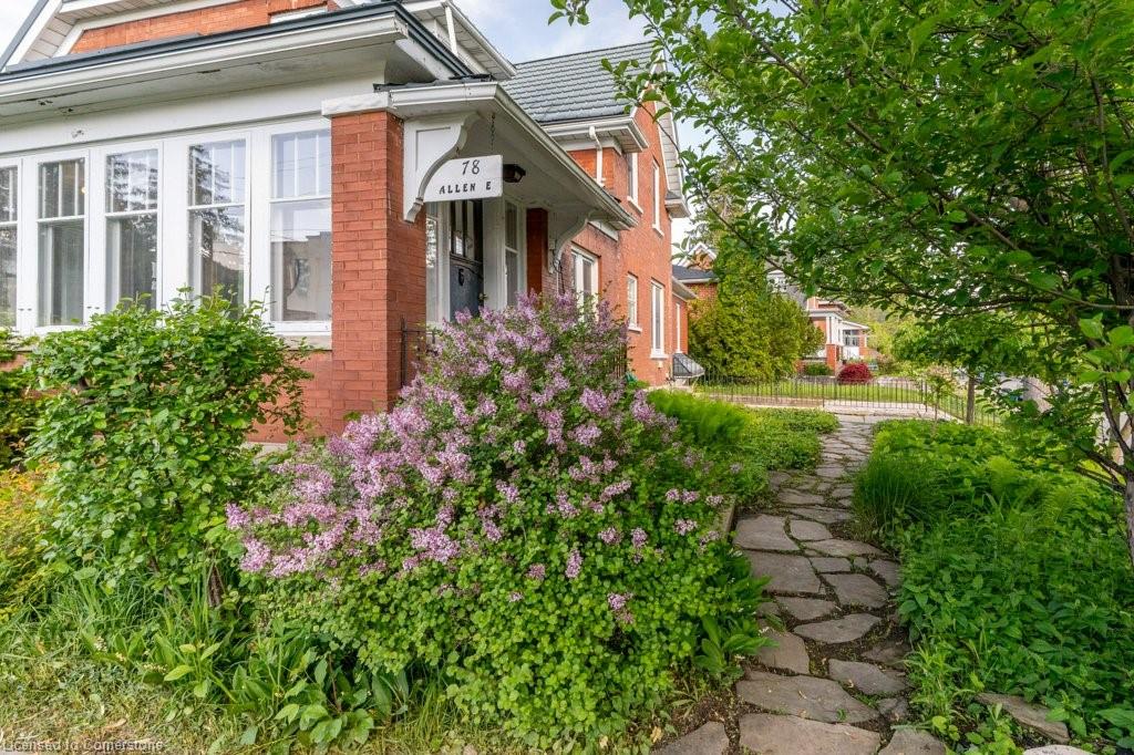 78 Allen Street E Property Photo 10