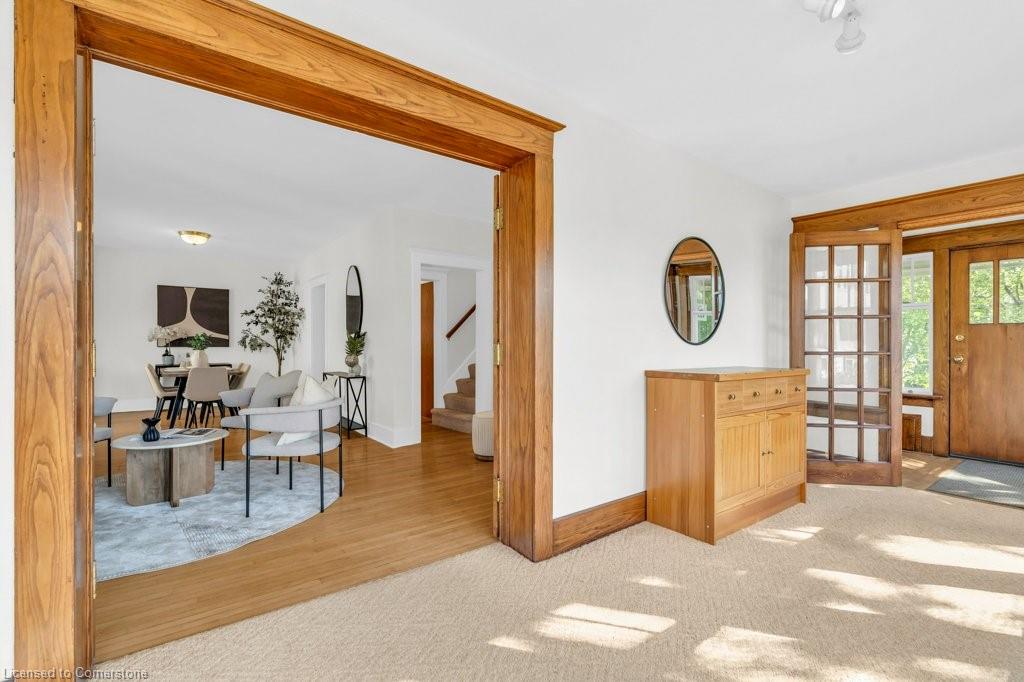 78 Allen Street E Property Photo 18