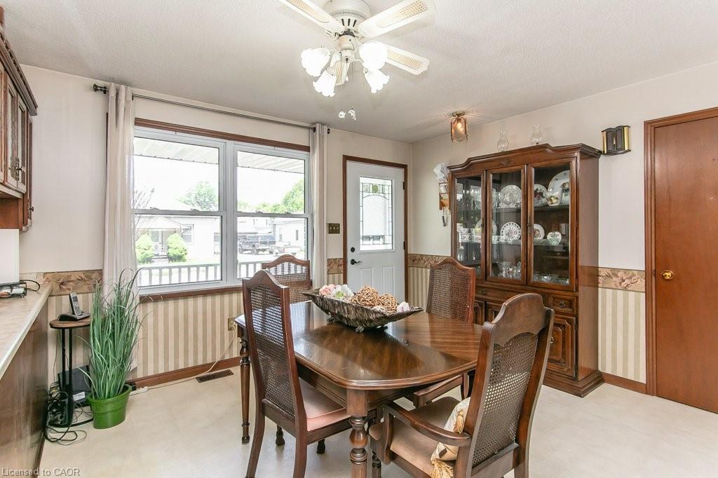 62 Queen Street Property Photo 7