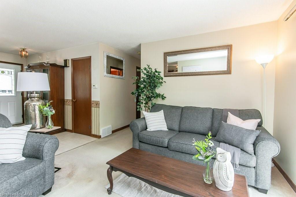 62 Queen Street Property Photo 11