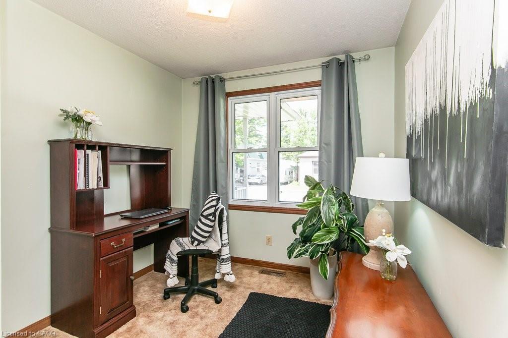 62 Queen Street Property Photo 27