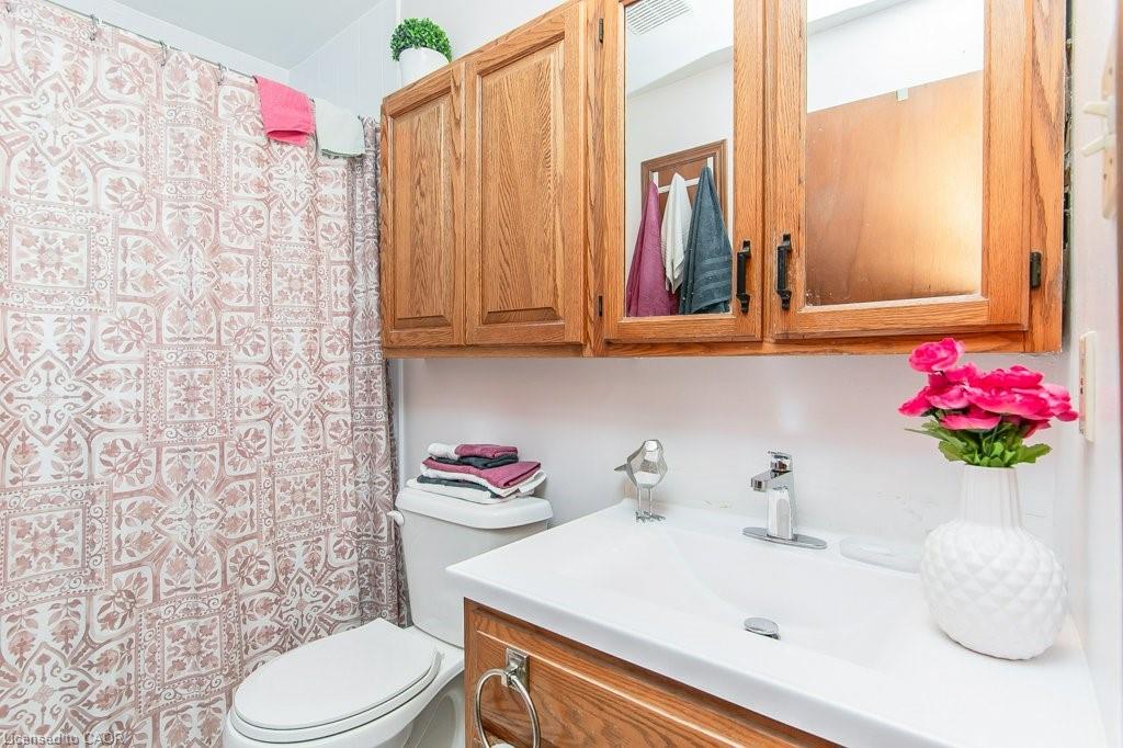 62 Queen Street Property Photo 29