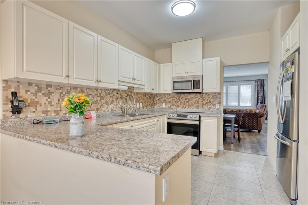 21 Stickland Lane Property Photo 14